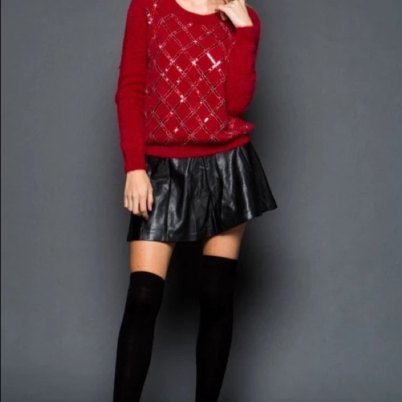 Knit Diamond-shaped Sequins Sweater - Picture 2 of 4